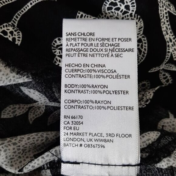 SILENCE + NOISE UO Floral Mini Dress Flowy Lightweight B&W Sz M - Picture 14 of 14